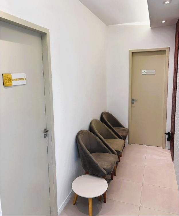 Corredor de espera da clínica